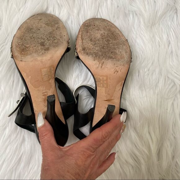 Elie Tahari Black White Snakeskin Heel Sandals 6.5 - Picture 8 of 9